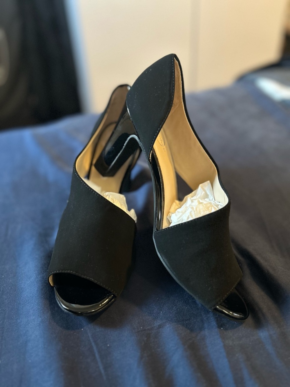 Lifestride Black Open-Toe short Heel Pumps - Women's Elegant Evening Shoes.